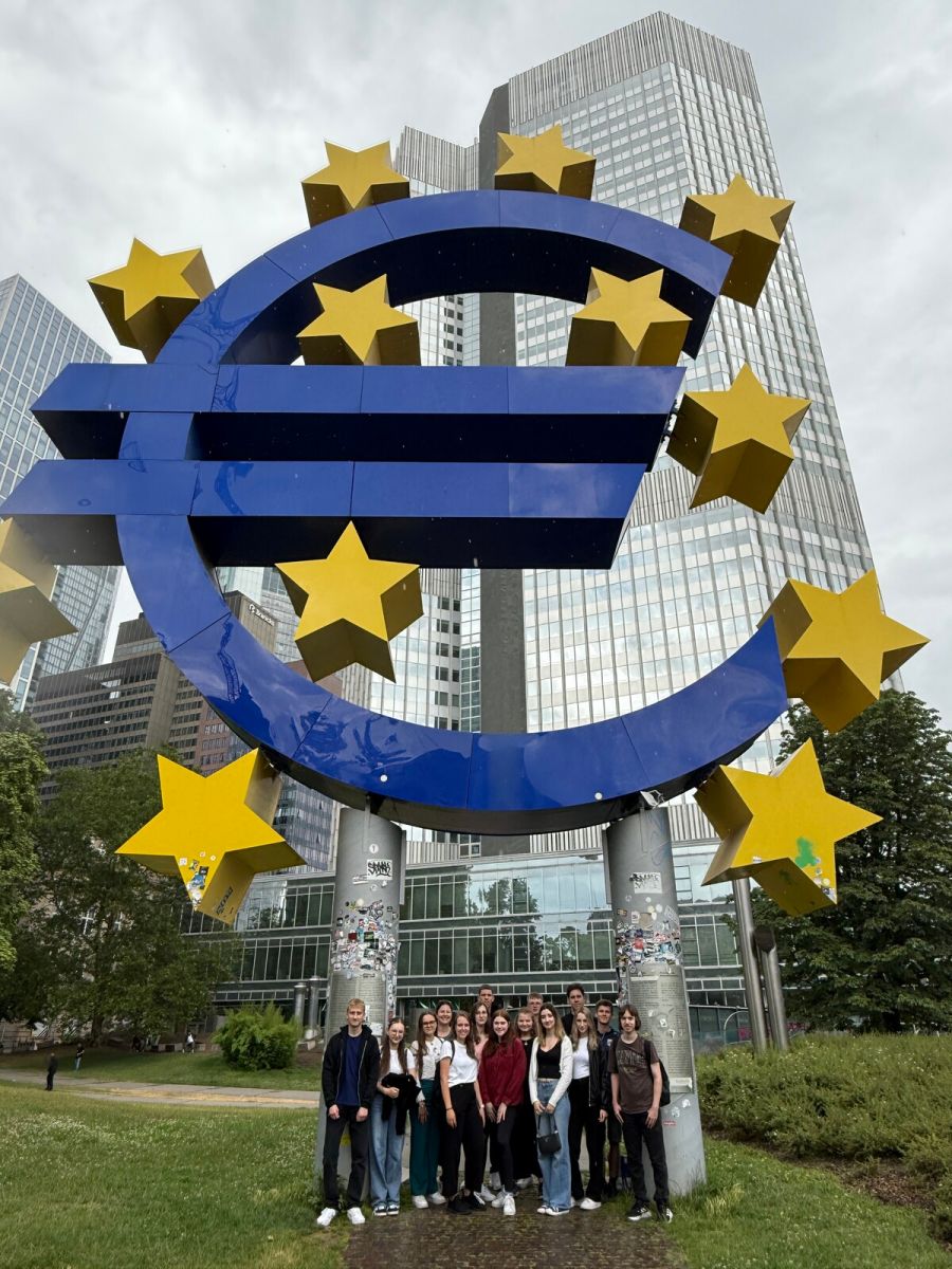 Auf den Spuren der Finanzwelt: WBA 11 in Frankfurt