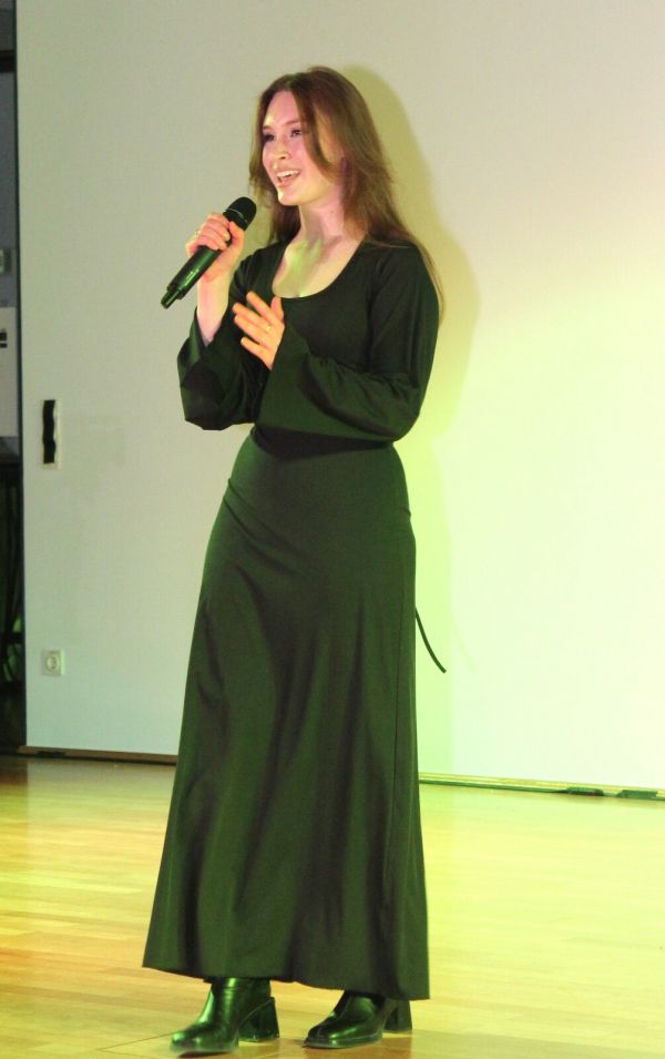 Sängerin Marianna Knut (Ukraine)