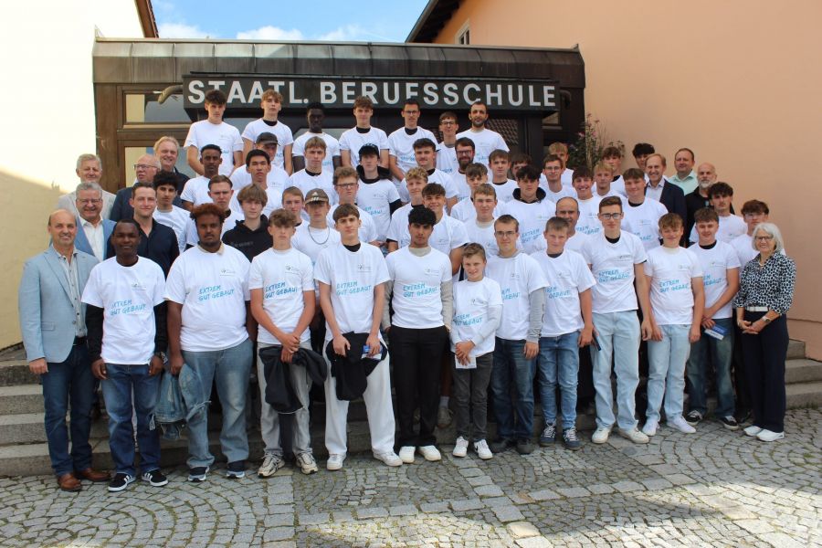 50 Nachwuchskräfte starten ins Bauhandwerk