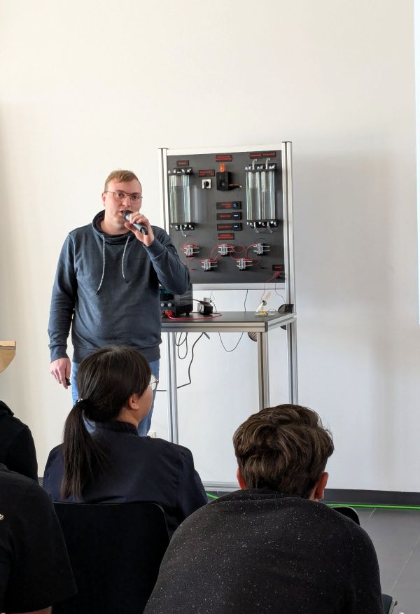 Wasserstofftechnologie als Lehrmittel