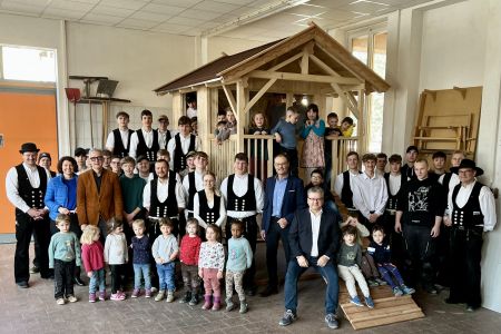 Außenstelle Furth im Wald: Verlosung des 23. Kindergartenspielhauses