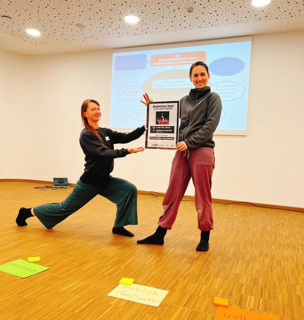 Ellen Steinmüller und Tina Schwender