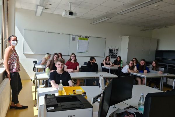 In der Abt. Einzelhandel lernt man auch fürs Leben