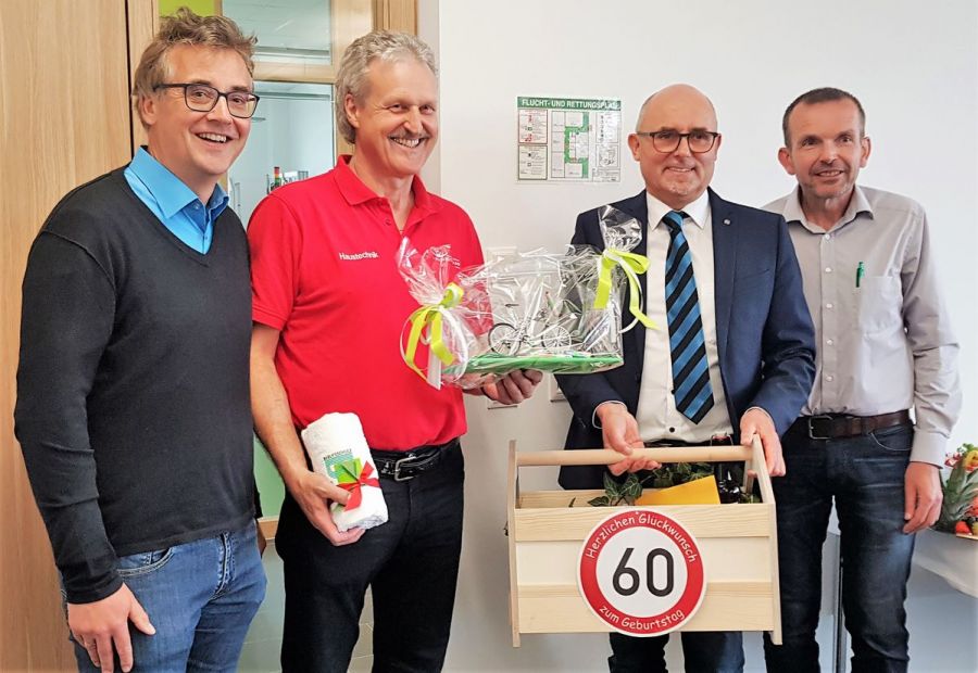 Aller guten Dinge sind drei: Auch Ade Saurer feierte den 60.