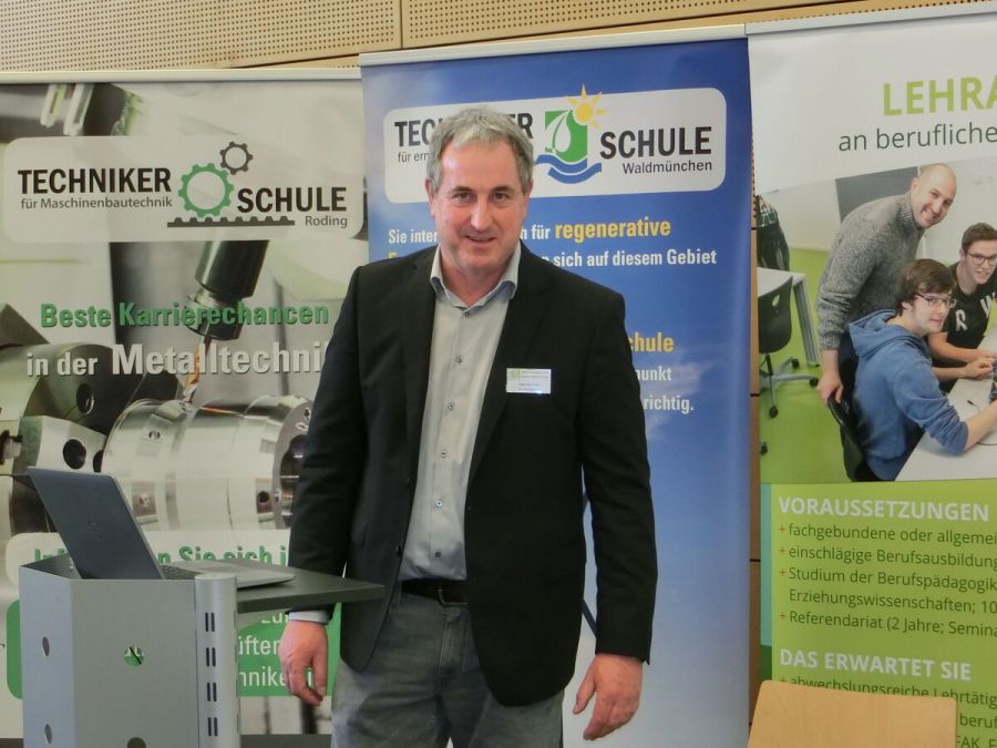 AZUBI-Messe in Waldmünchen ein voller Erfolg