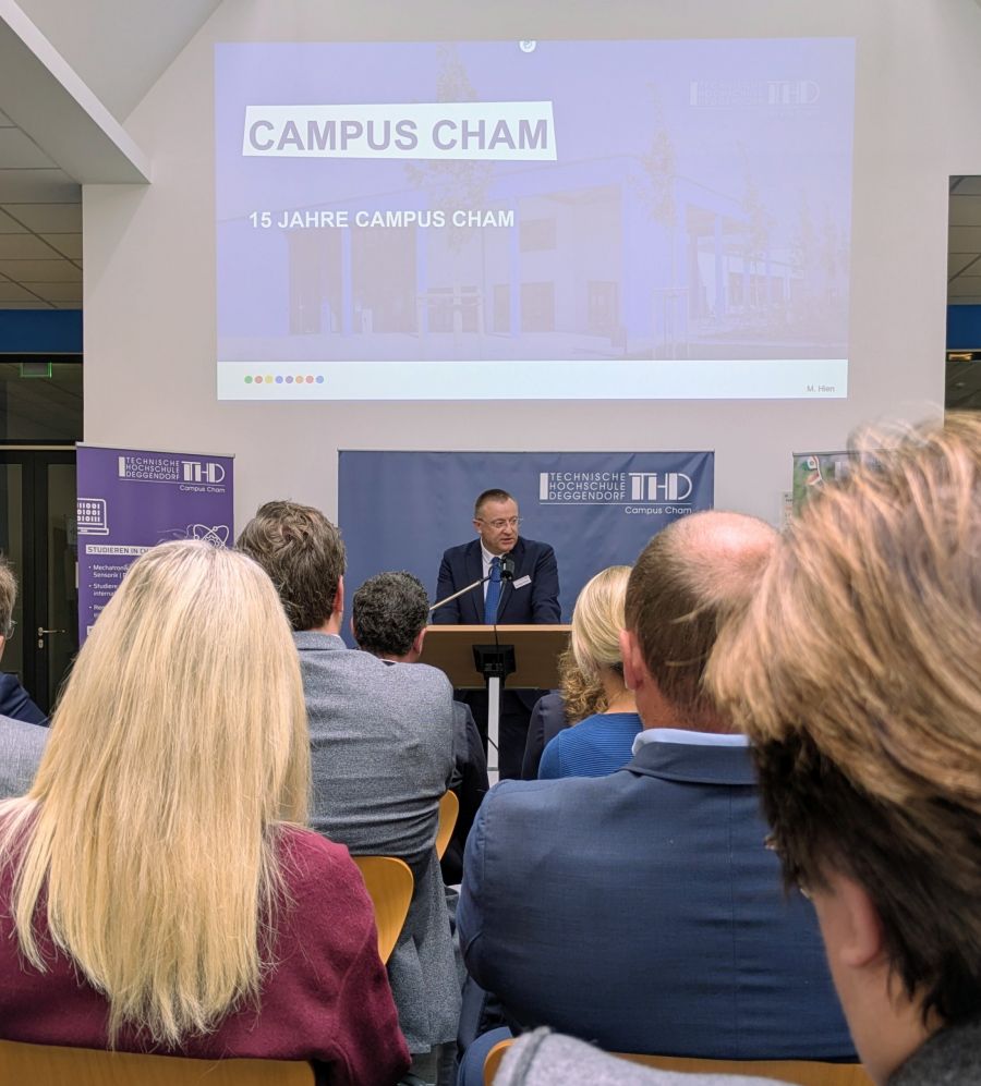 15 Jahre Campus Cham - herzlichen Glückwunsch!