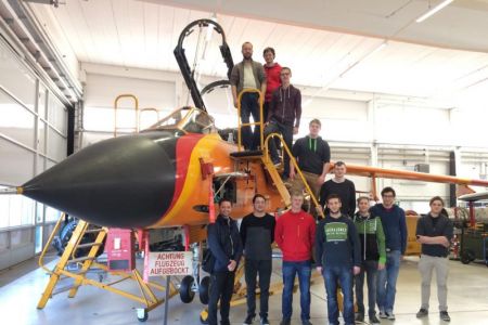 Maschinenbautechniker zu Besuch bei der WTD 61 in Manching