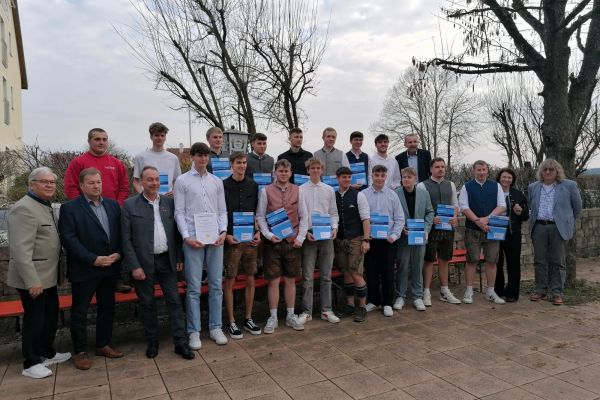 Neue Fachkräfte für das Elektrohandwerk