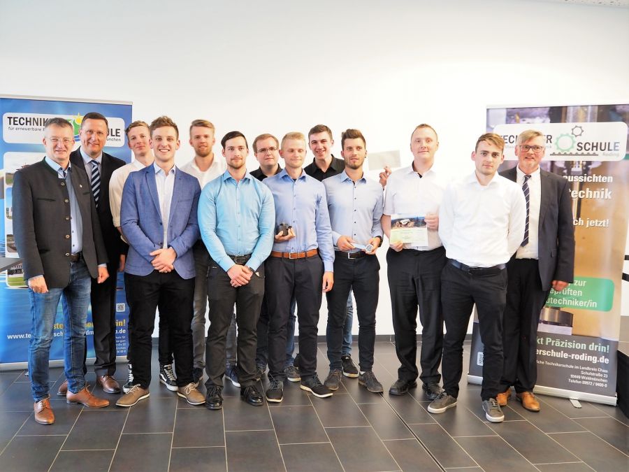 Techniker/innen präsentierten ihre Abschlussprojekte