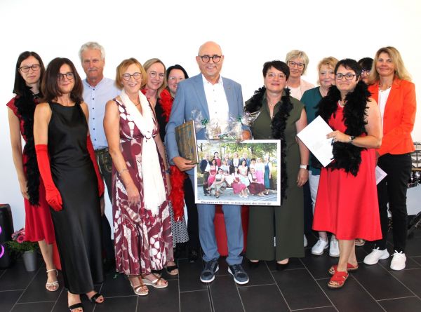 Singeinlage "Abschied" von den Verwaltungsangestellten