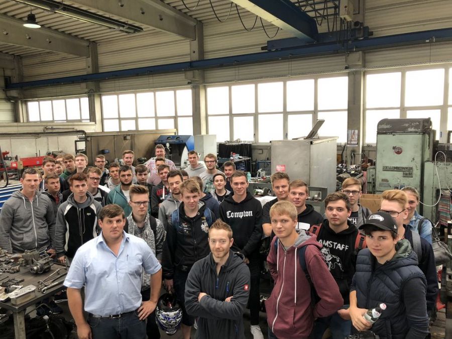 Den Profis über die Schulter geschaut