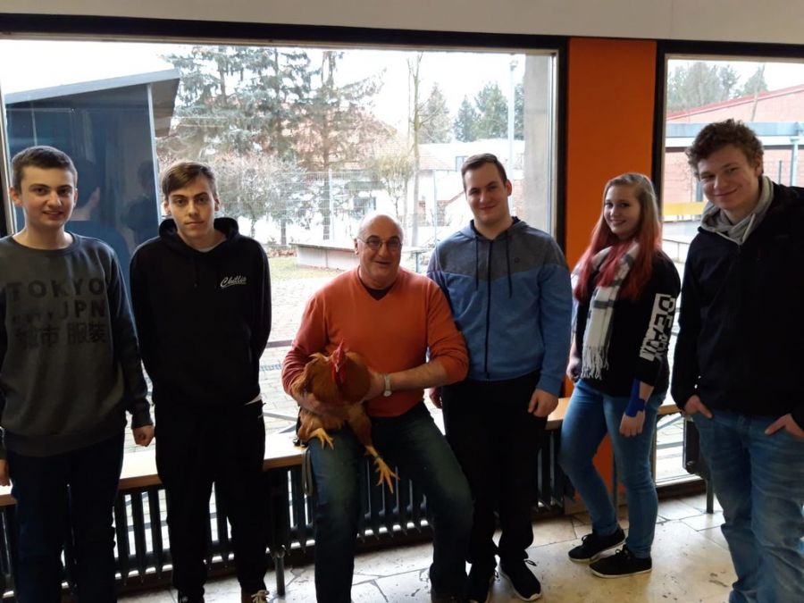 Kuchen, Spenden und ein Gockel - Schorsch wurde 60