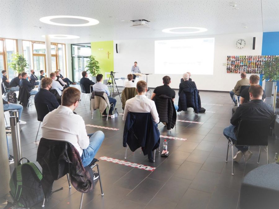 Abschlusspräsentationen der Projektarbeiten