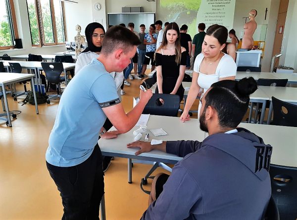 Einen Verband anlegen