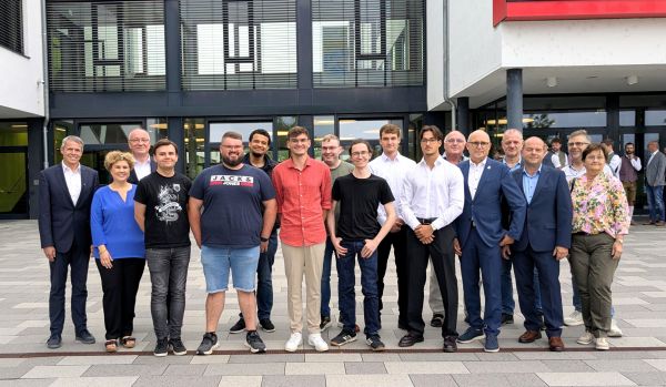 Absolventen Umweltschutztechnik und Regenerative Energien