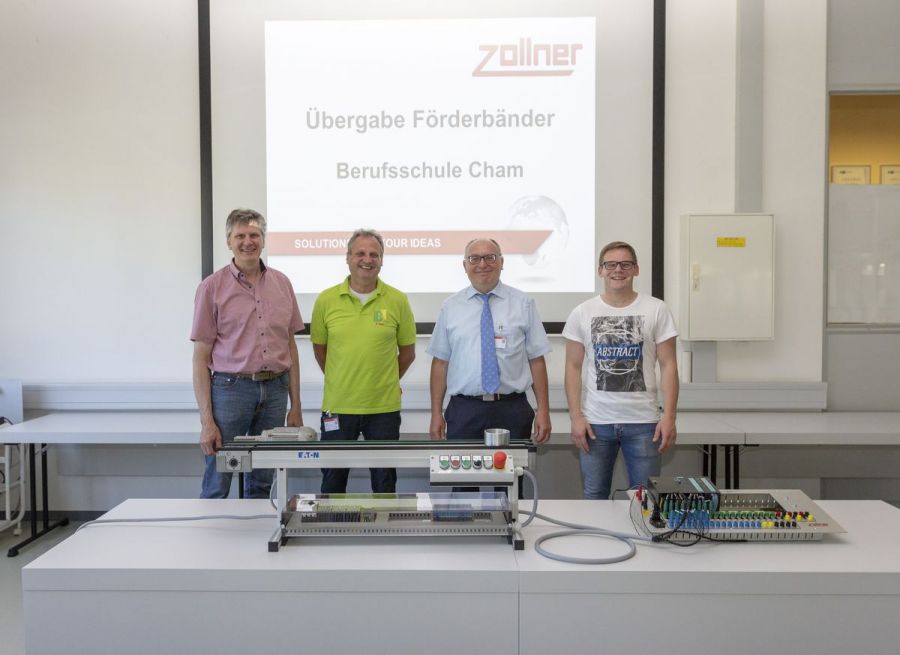 Zollner übergibt Förderbänder an den Fachbereich Mechatronik