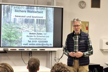 Außenstelle Furth im Wald: Sicher im Wald unterwegs!