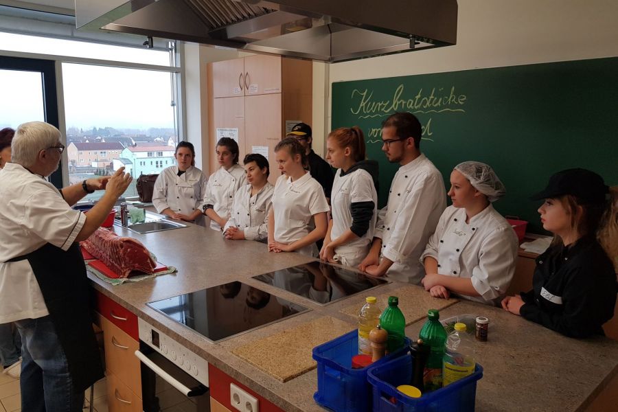 Inklusionsprojekt der Klassen NGG10a aus Cham und FPK11 aus Ettmannsdorf