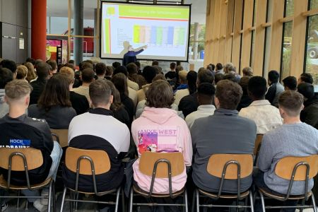 Ein gelungener Start: Außenstelle Roding begrüßt vier neue Klassen